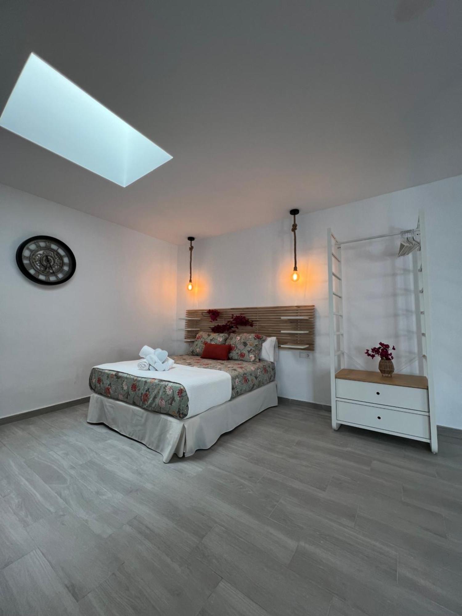 Apartamentos Turisticos A.Parra Херес-де-ла-Фронтера Екстер'єр фото